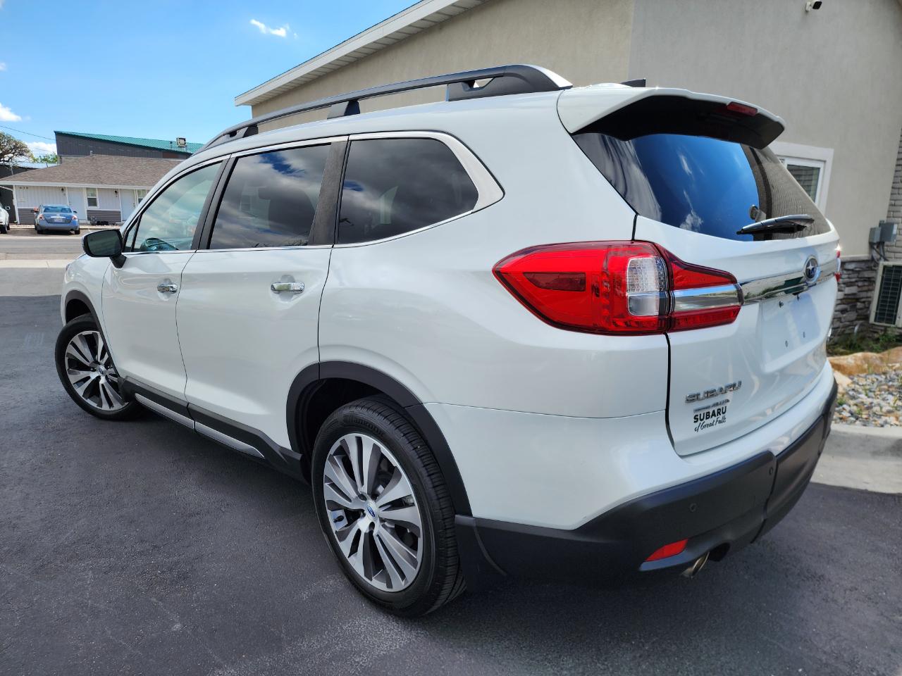 Subaru Ascent Touring 2021