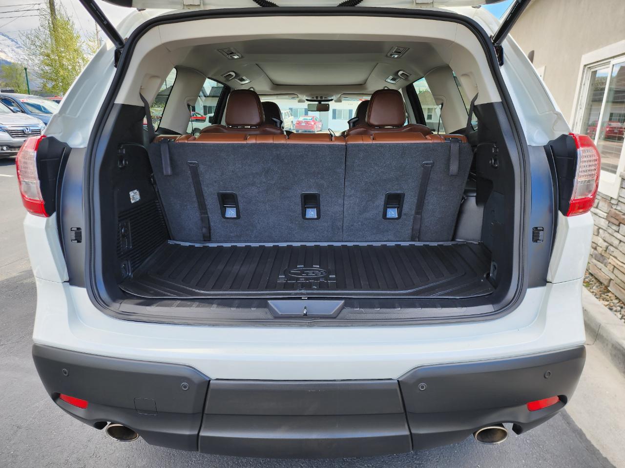 Subaru Ascent Touring 2021