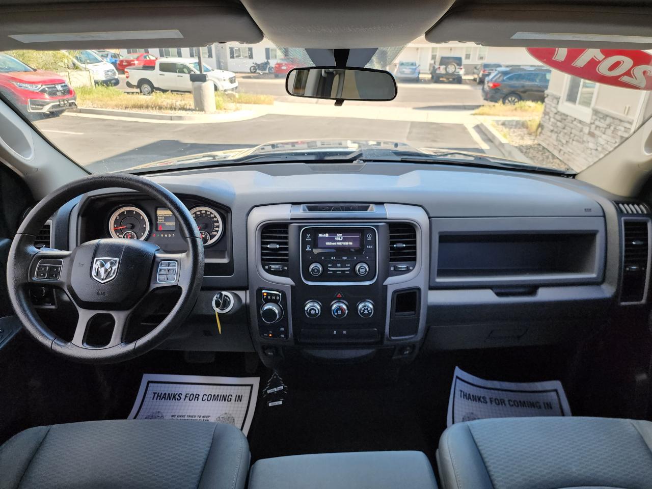 RAM 1500 Tradesman Quad Cab 4WD 2017