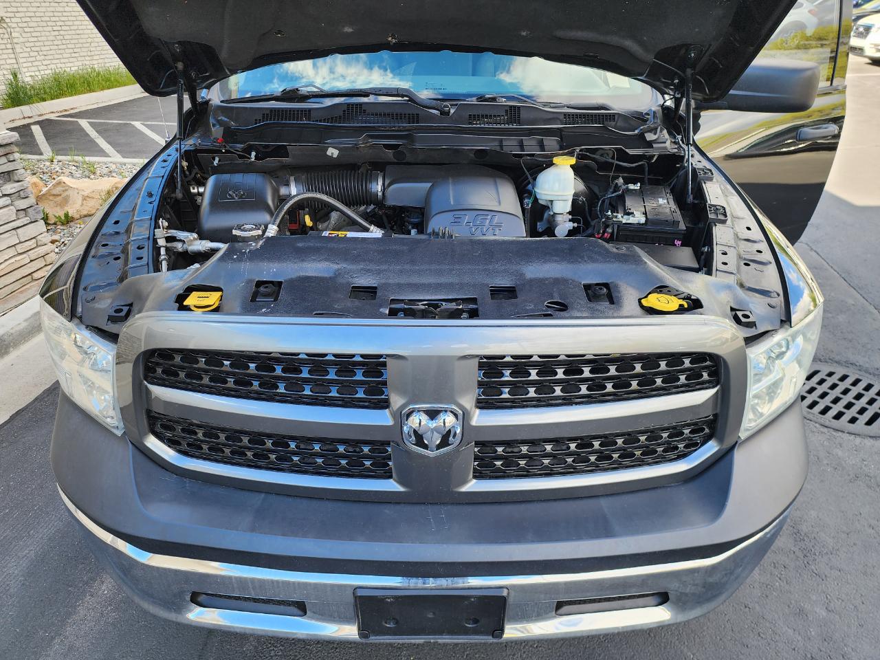 RAM 1500 Tradesman Quad Cab 4WD 2017