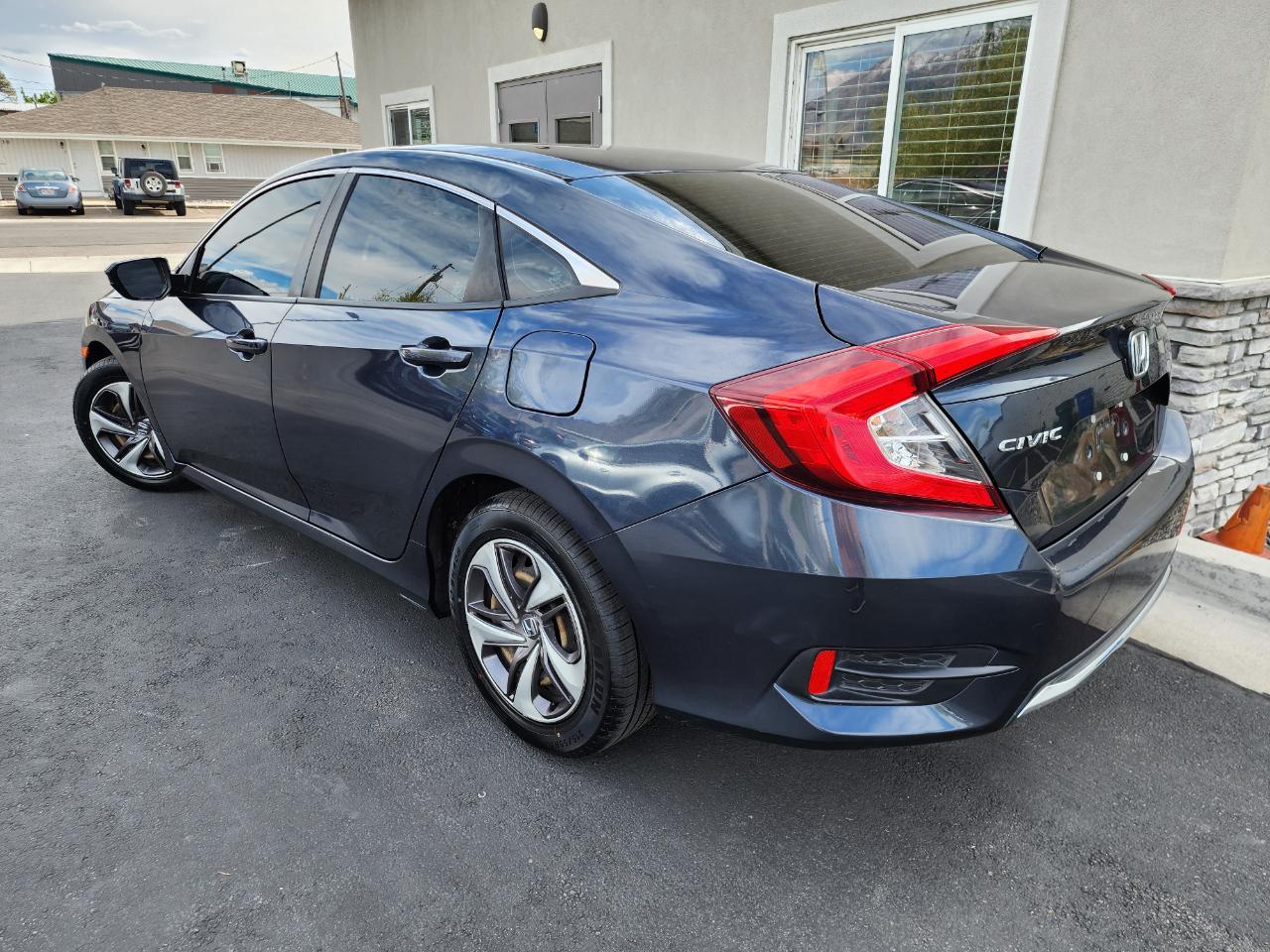 Honda Civic LX Honda Sensing Sedan CVT 2020