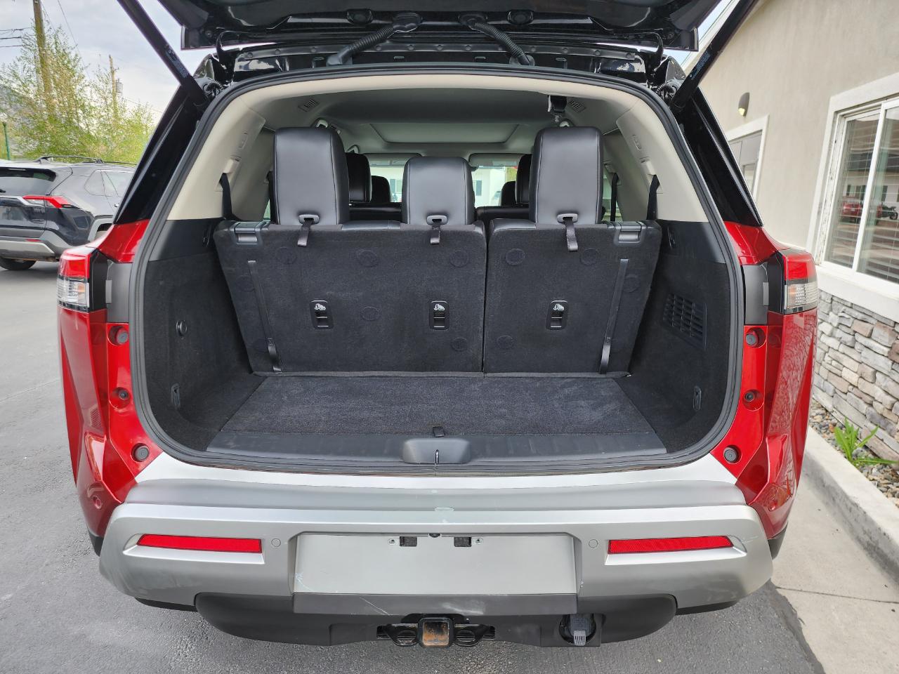 Nissan Pathfinder Platinum 4WD 2024