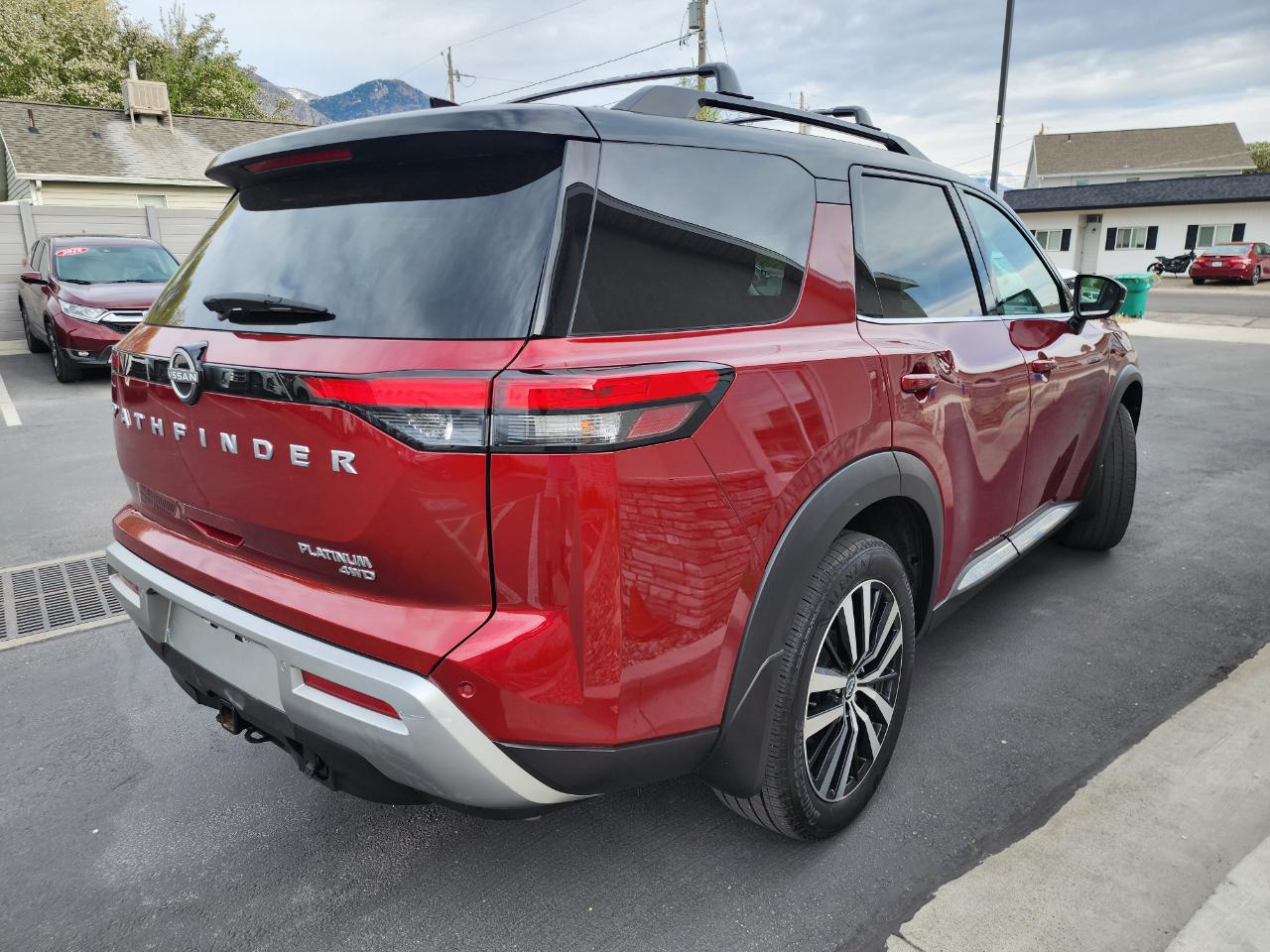 Nissan Pathfinder Platinum 4WD 2024