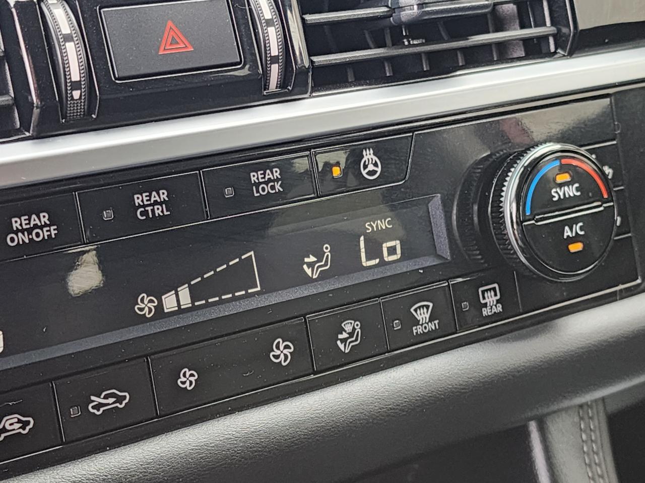 Nissan Pathfinder Platinum 4WD 2024