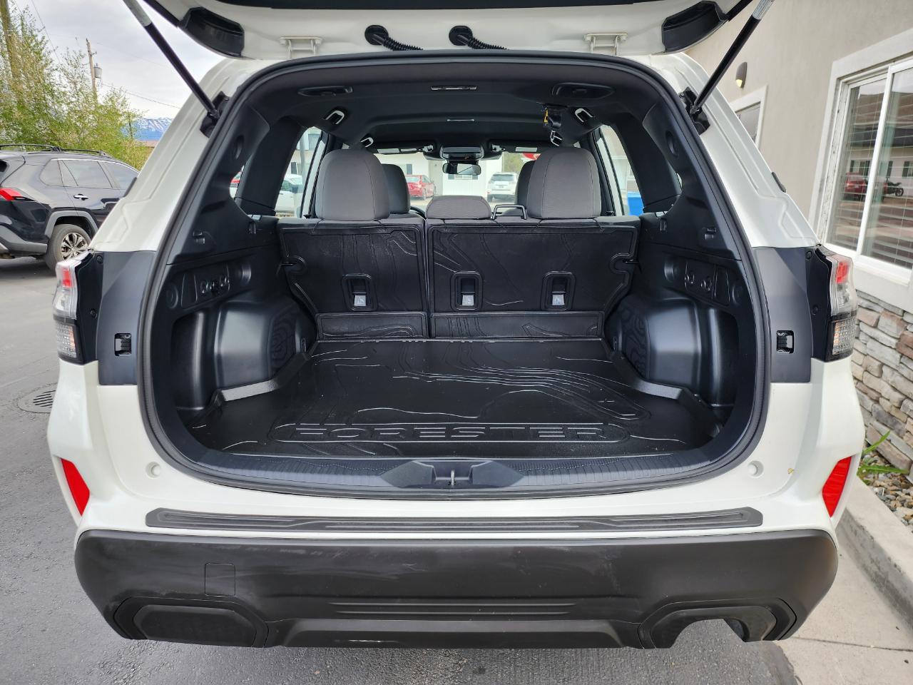 Subaru Forester Base 2025