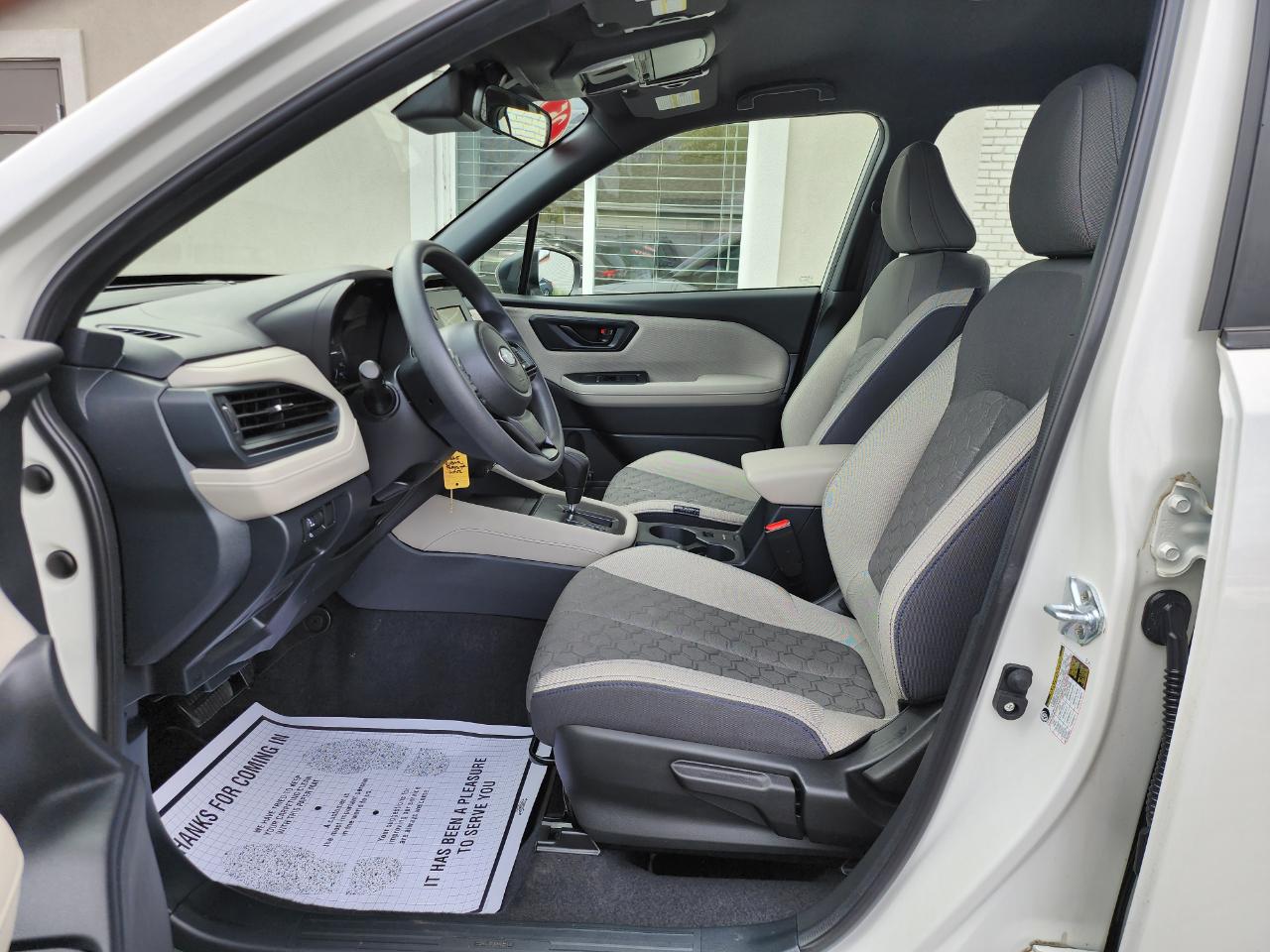 Subaru Forester Base 2025