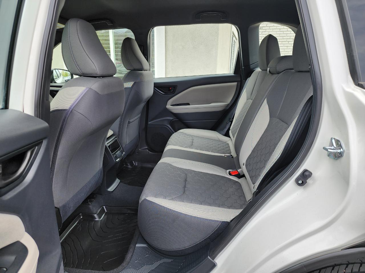 Subaru Forester Base 2025