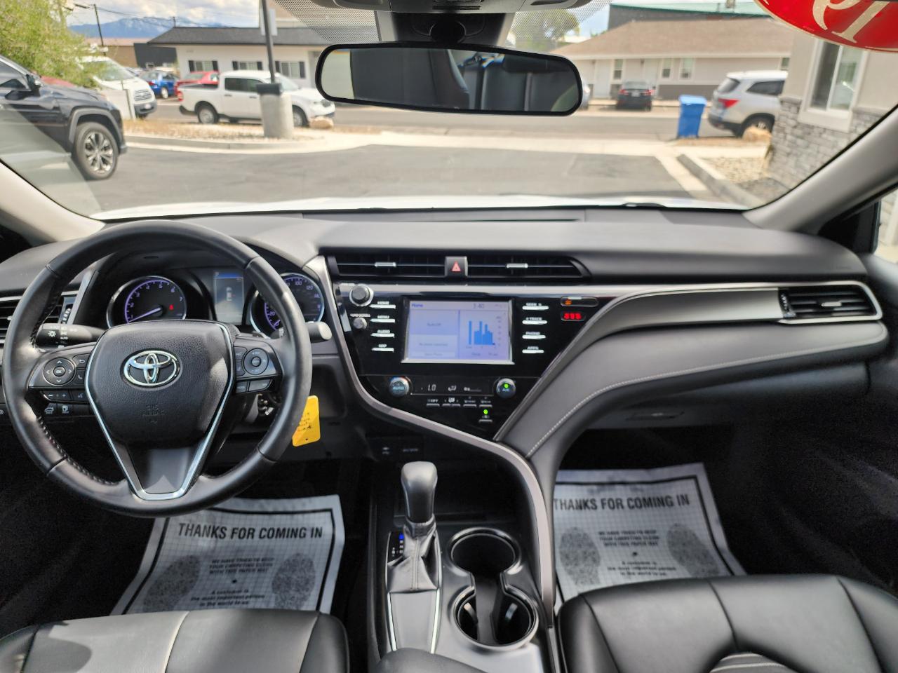 Toyota Camry SE 2019