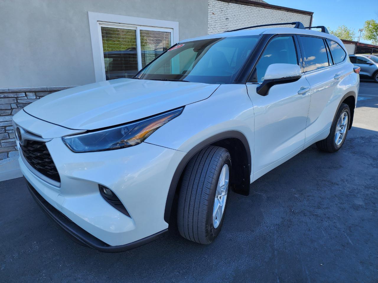 Toyota Highlander LE AWD V6 2022