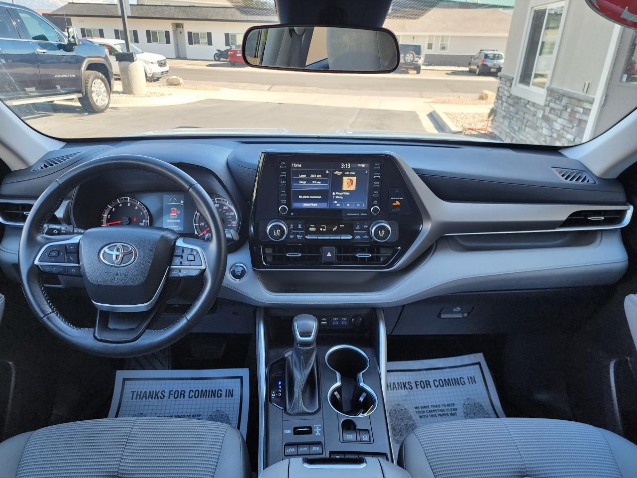 Toyota Highlander LE AWD V6 2022