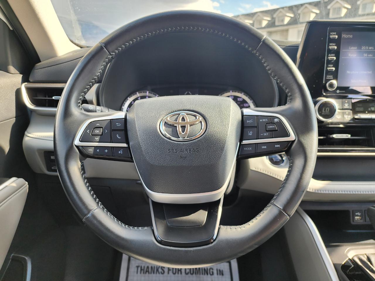 Toyota Highlander LE AWD V6 2022