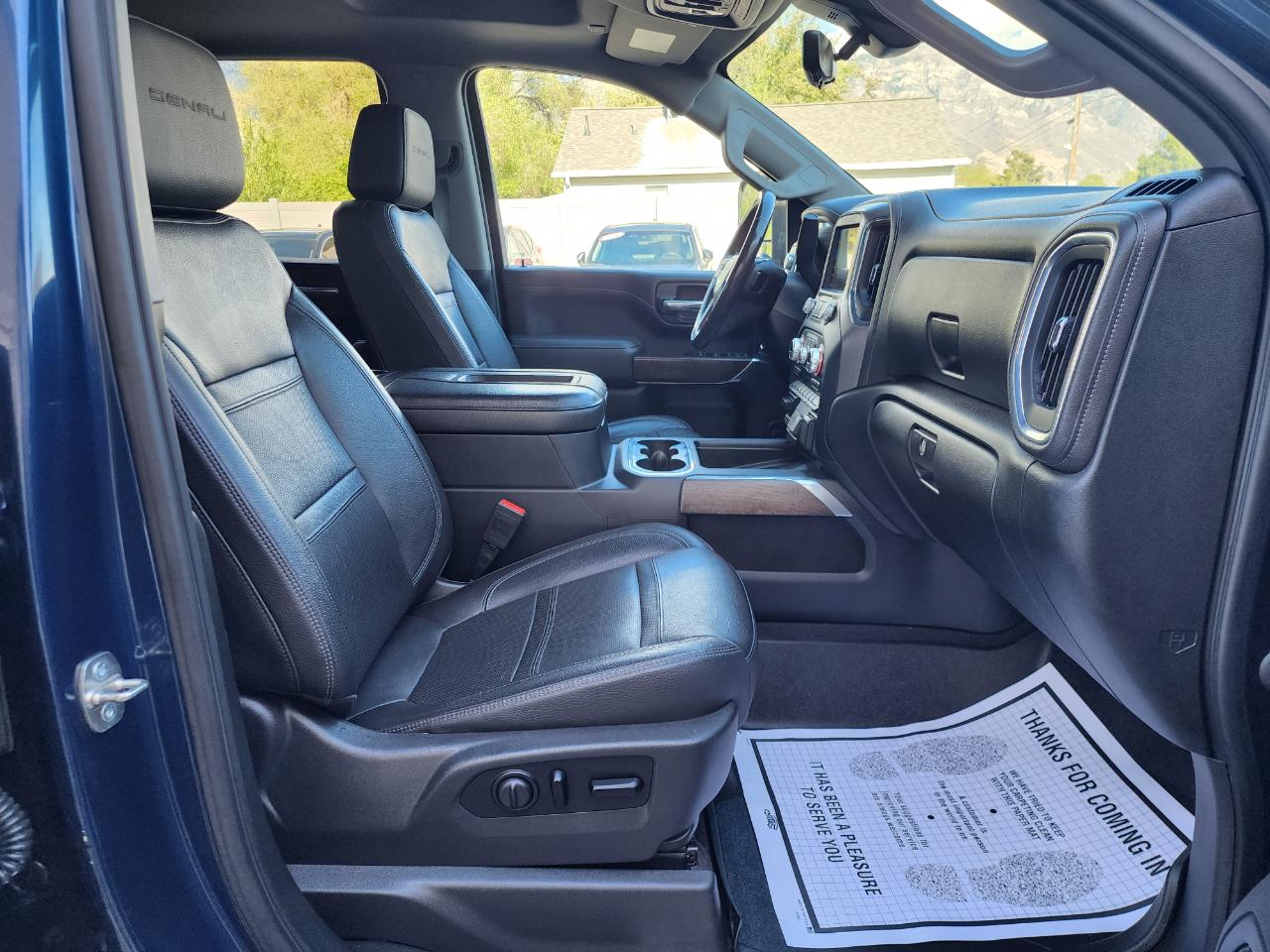 GMC Sierra 2500HD Denali Crew Cab 4WD 2020