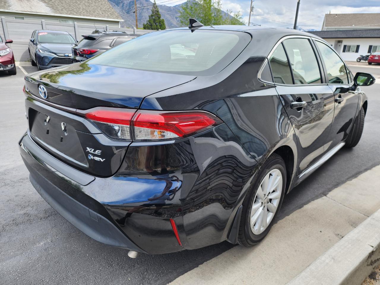 Toyota Corolla Hybrid  2025