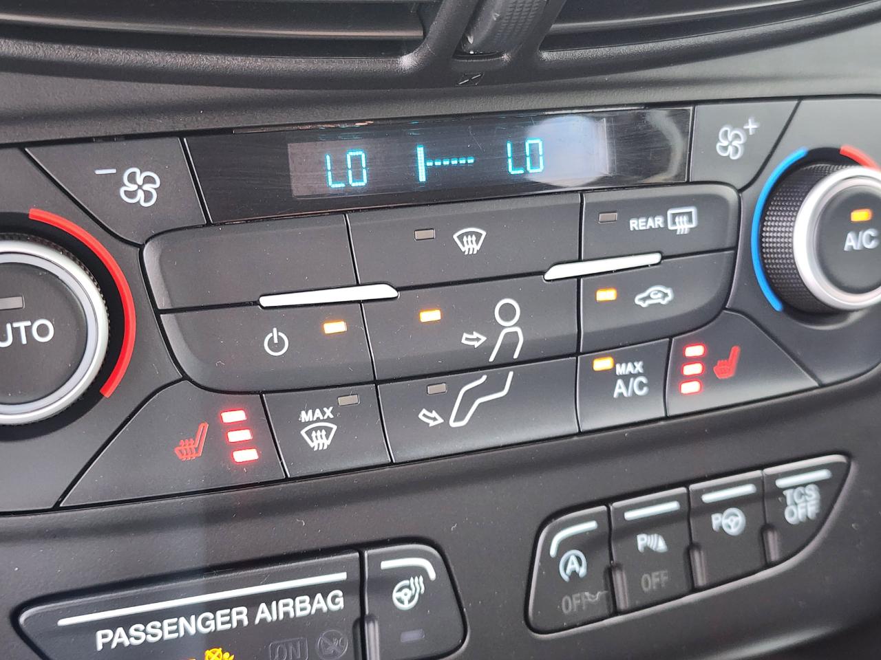 Ford Escape Titanium 4WD 2019