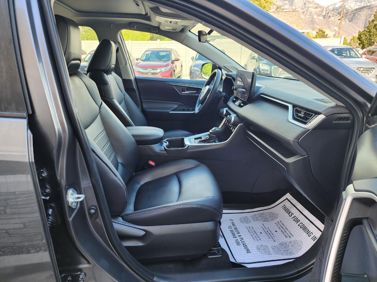 Toyota RAV4 XLE Premium AWD 2024