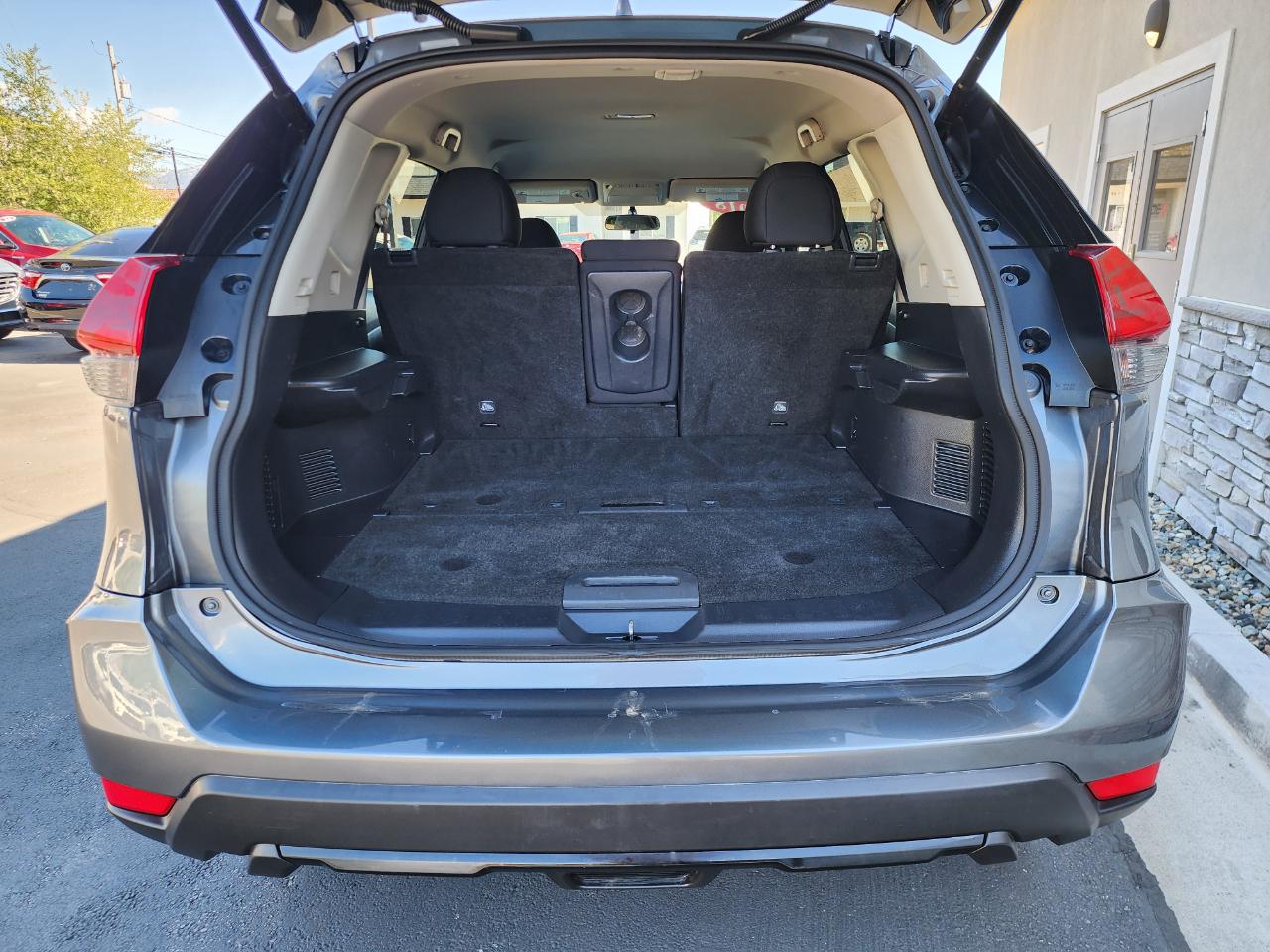 Nissan Rogue SV AWD 2018
