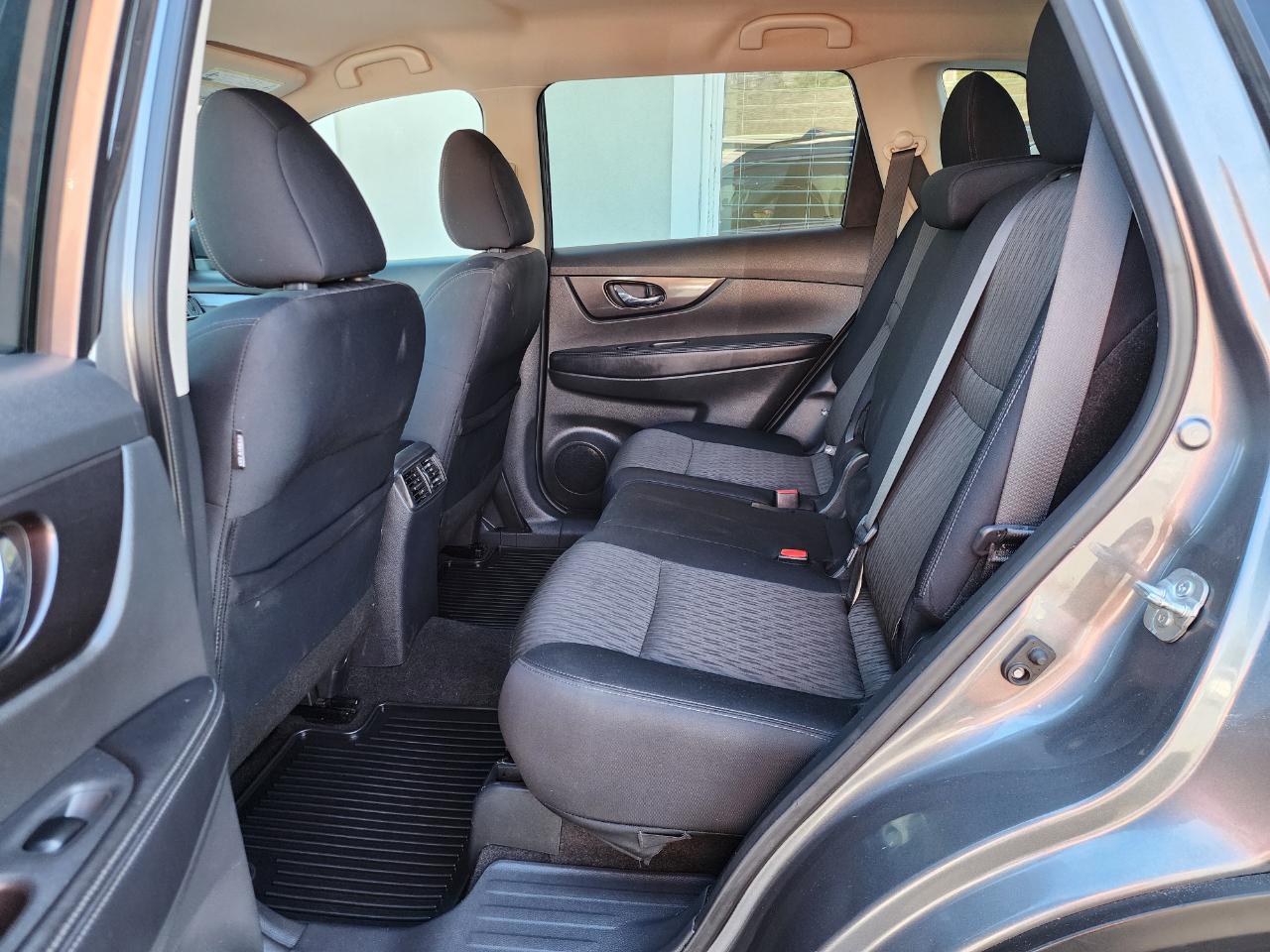 Nissan Rogue SV AWD 2018