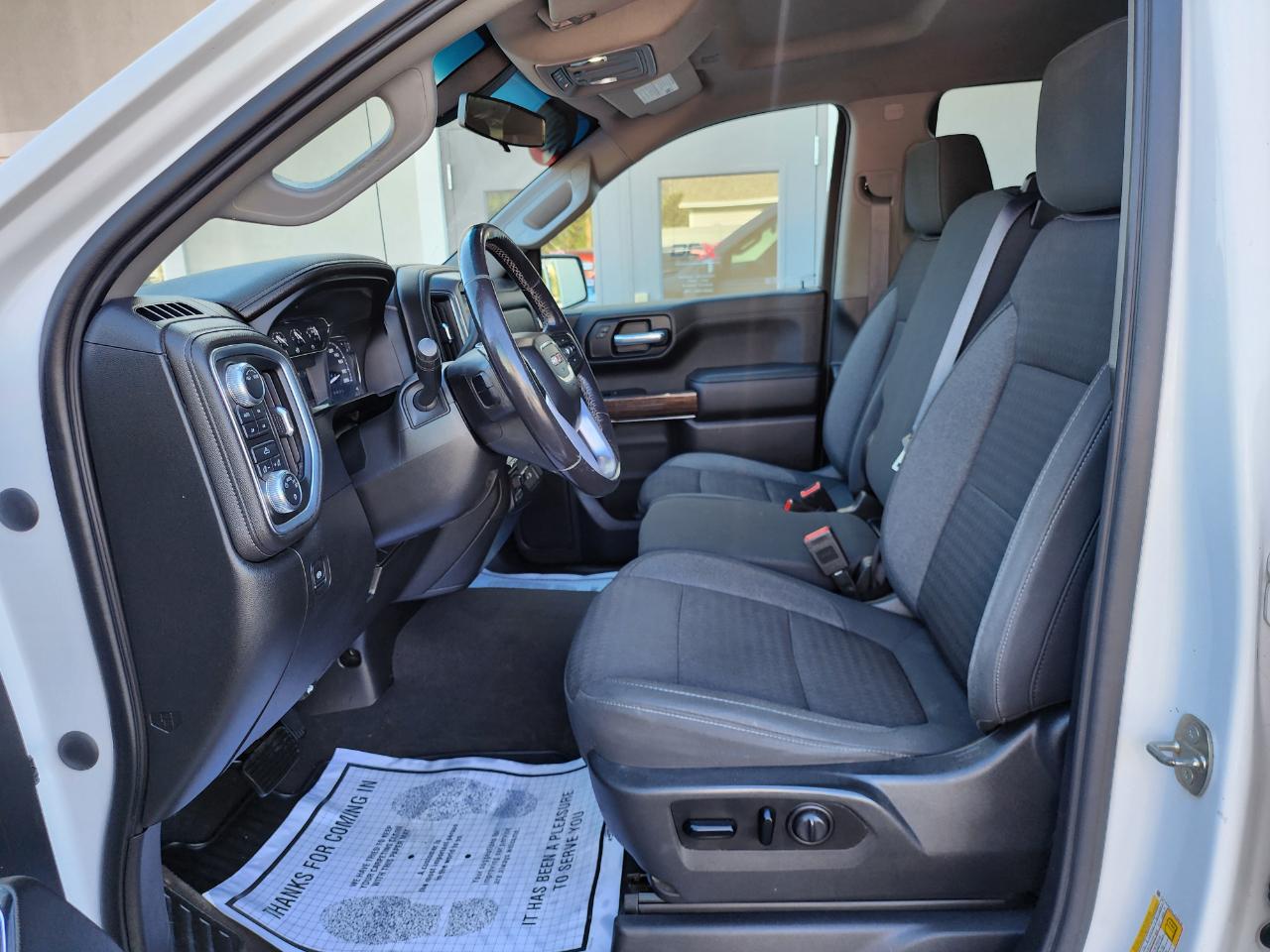 GMC Sierra 1500 SLE Crew Cab Short Box 4WD 2020