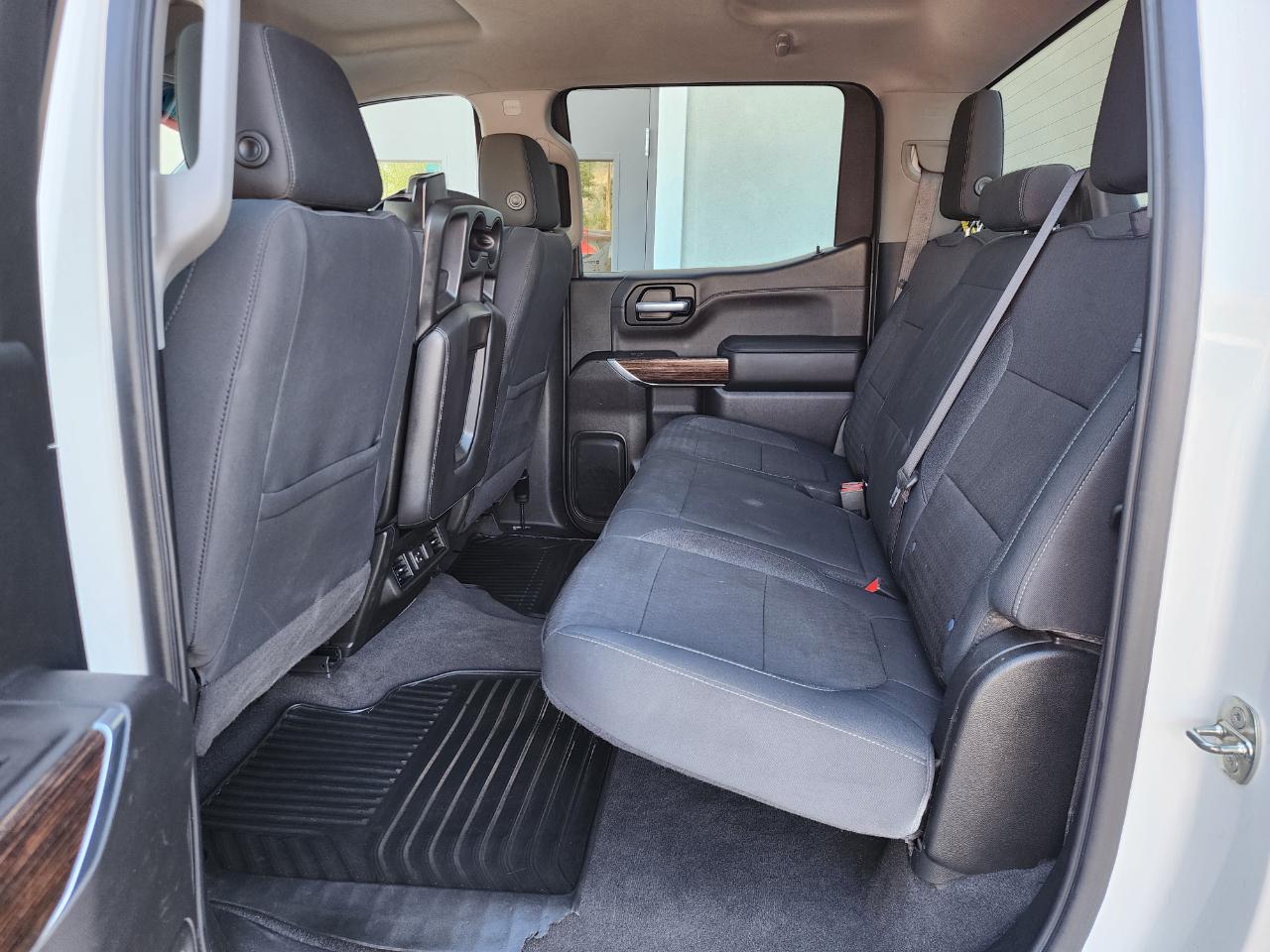 GMC Sierra 1500 SLE Crew Cab Short Box 4WD 2020