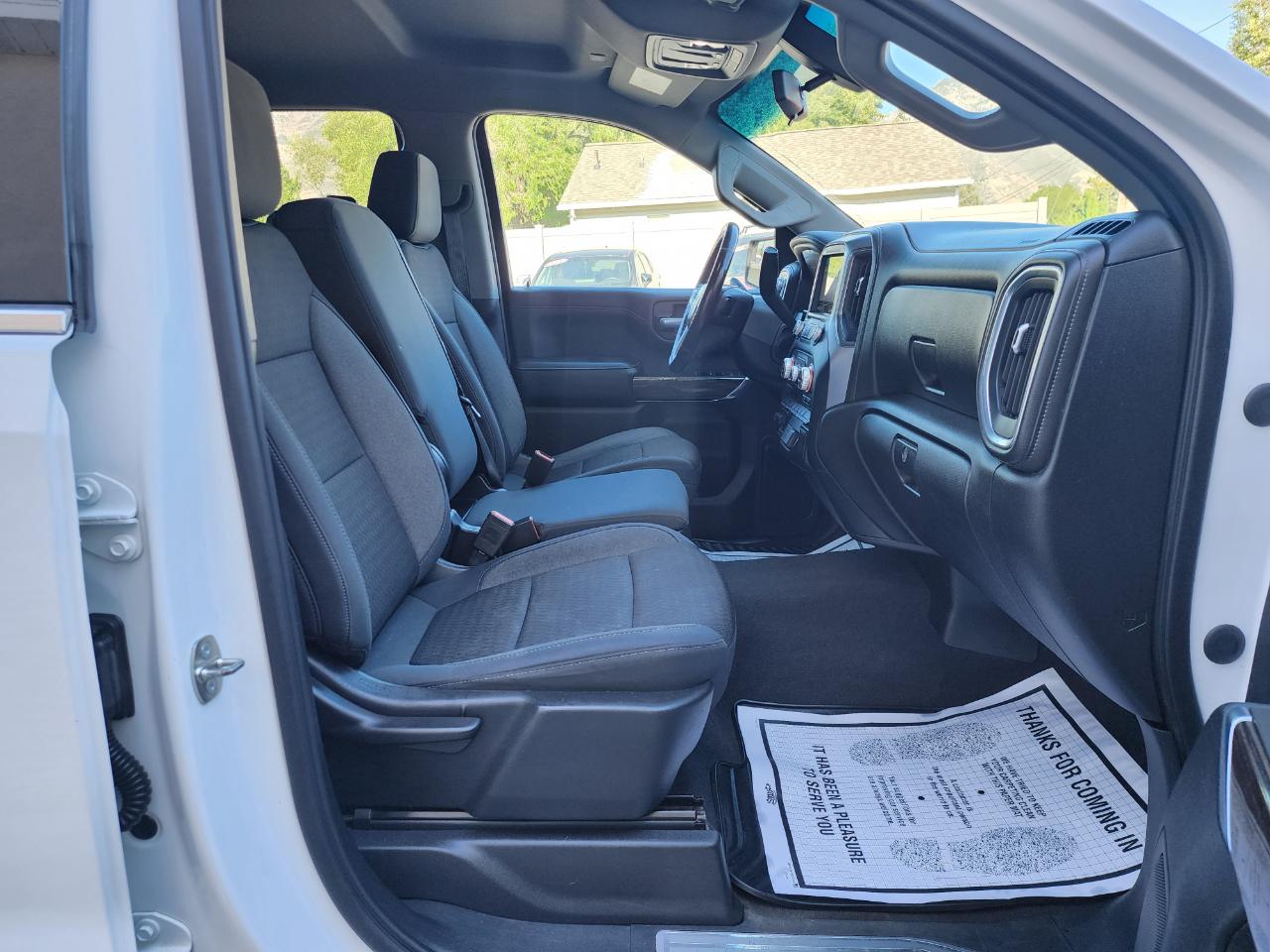 GMC Sierra 1500 SLE Crew Cab Short Box 4WD 2020