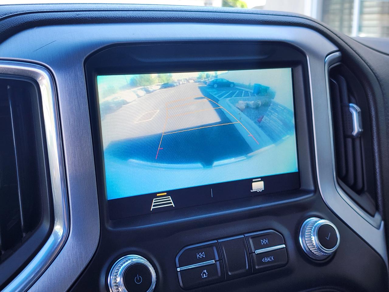 GMC Sierra 1500 SLE Crew Cab Short Box 4WD 2020