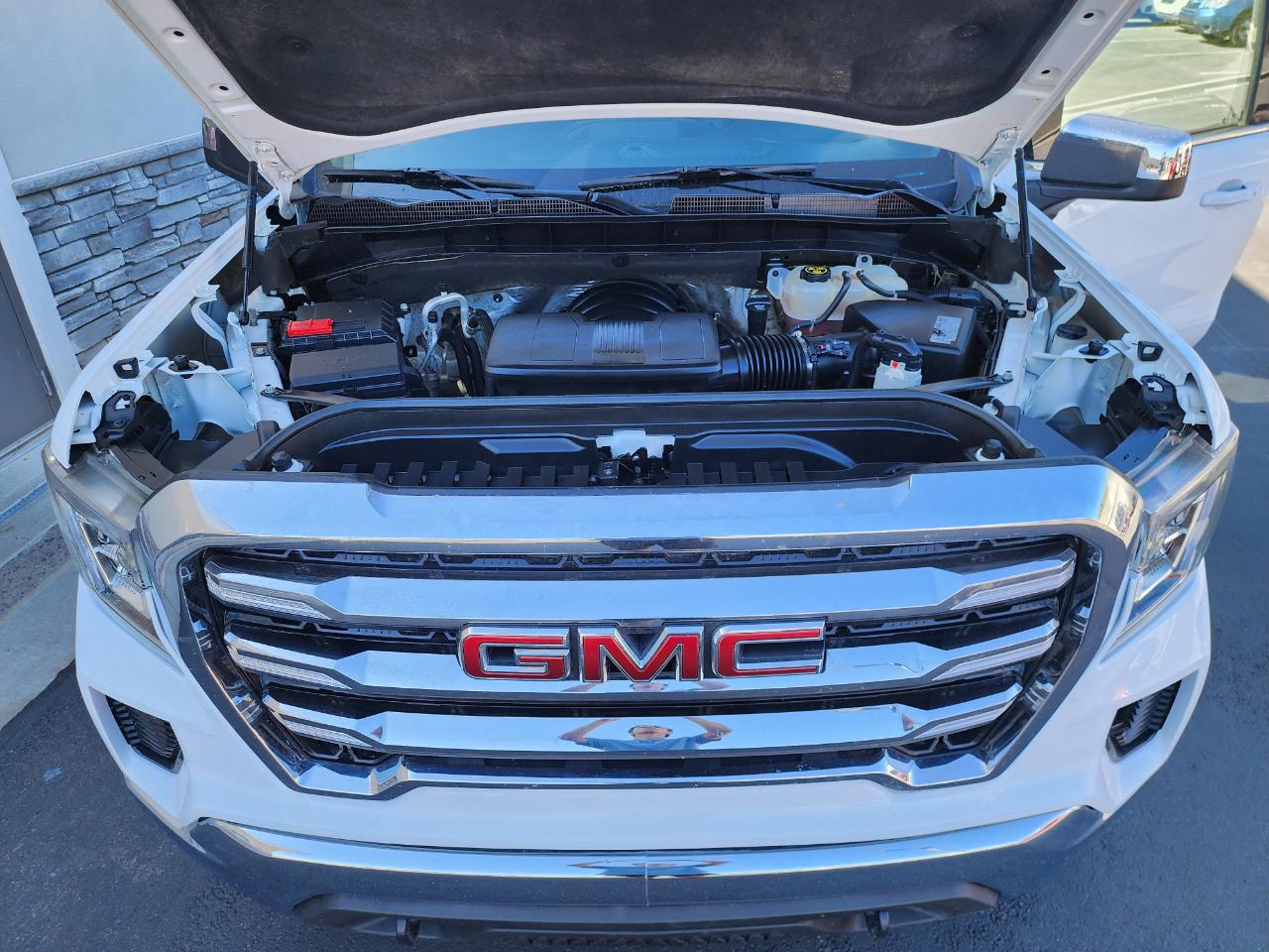 GMC Sierra 1500 SLE Crew Cab Short Box 4WD 2020