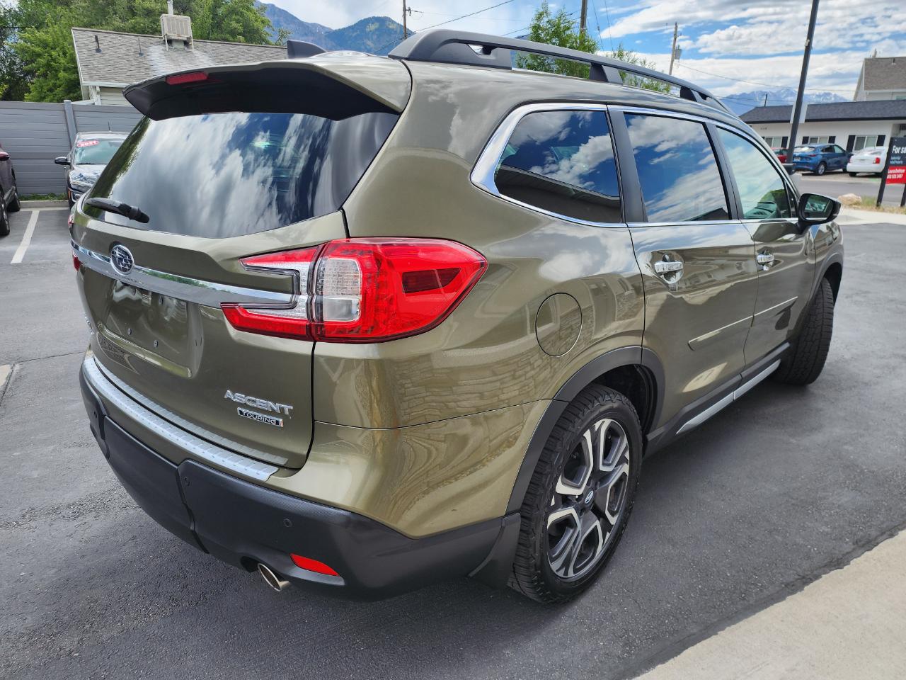 Subaru Ascent Touring 2024