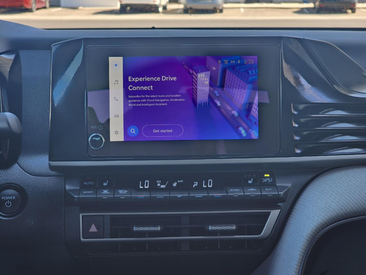 Toyota Camry Hybrid SE AWD 2025