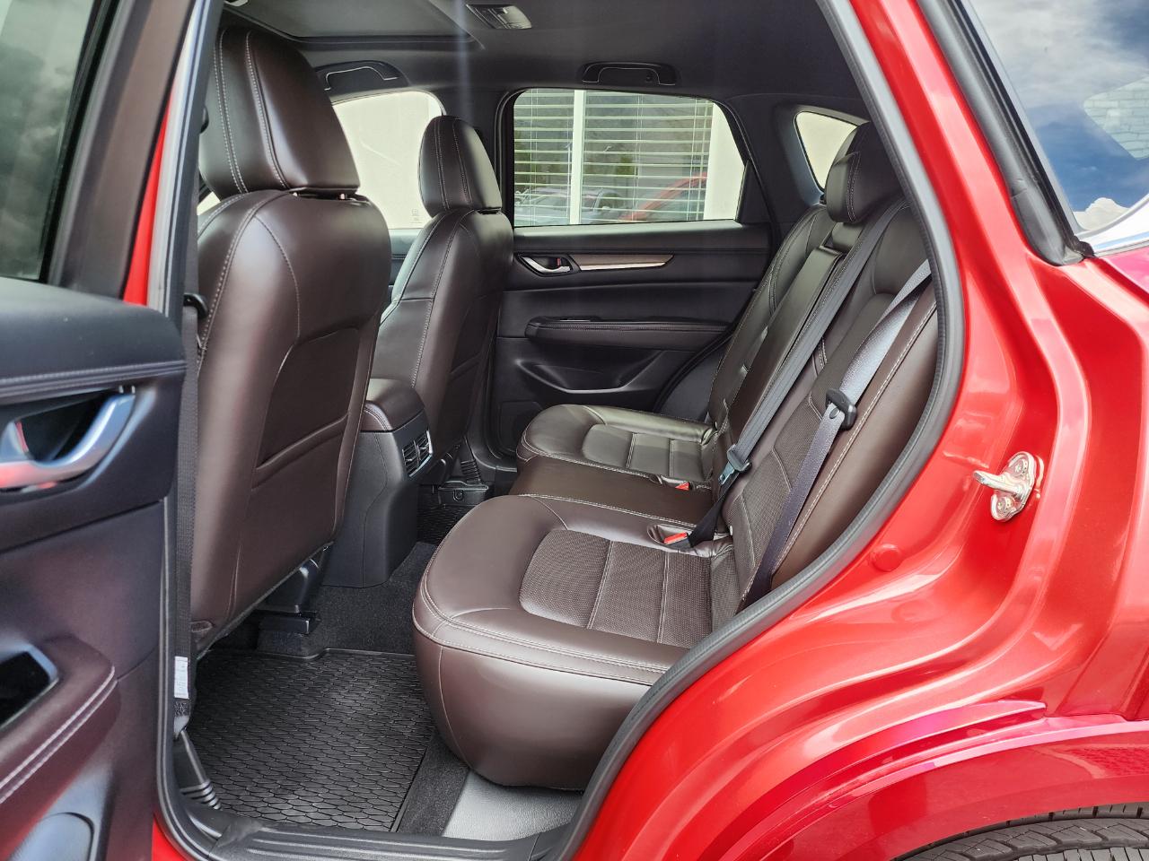 Mazda CX-5 Signature 2025