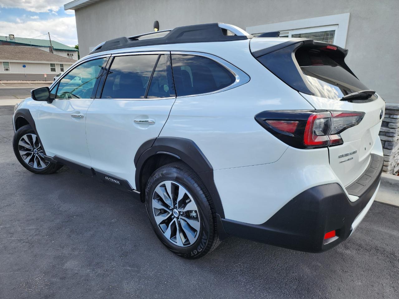 Subaru Outback Touring XT 2024