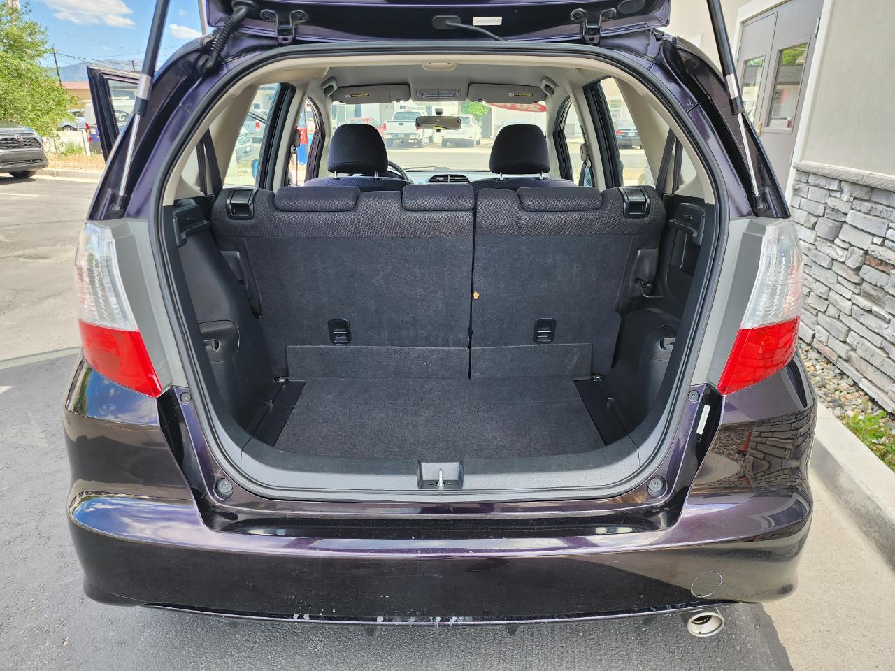Honda Fit Sport 5-Speed AT 2013