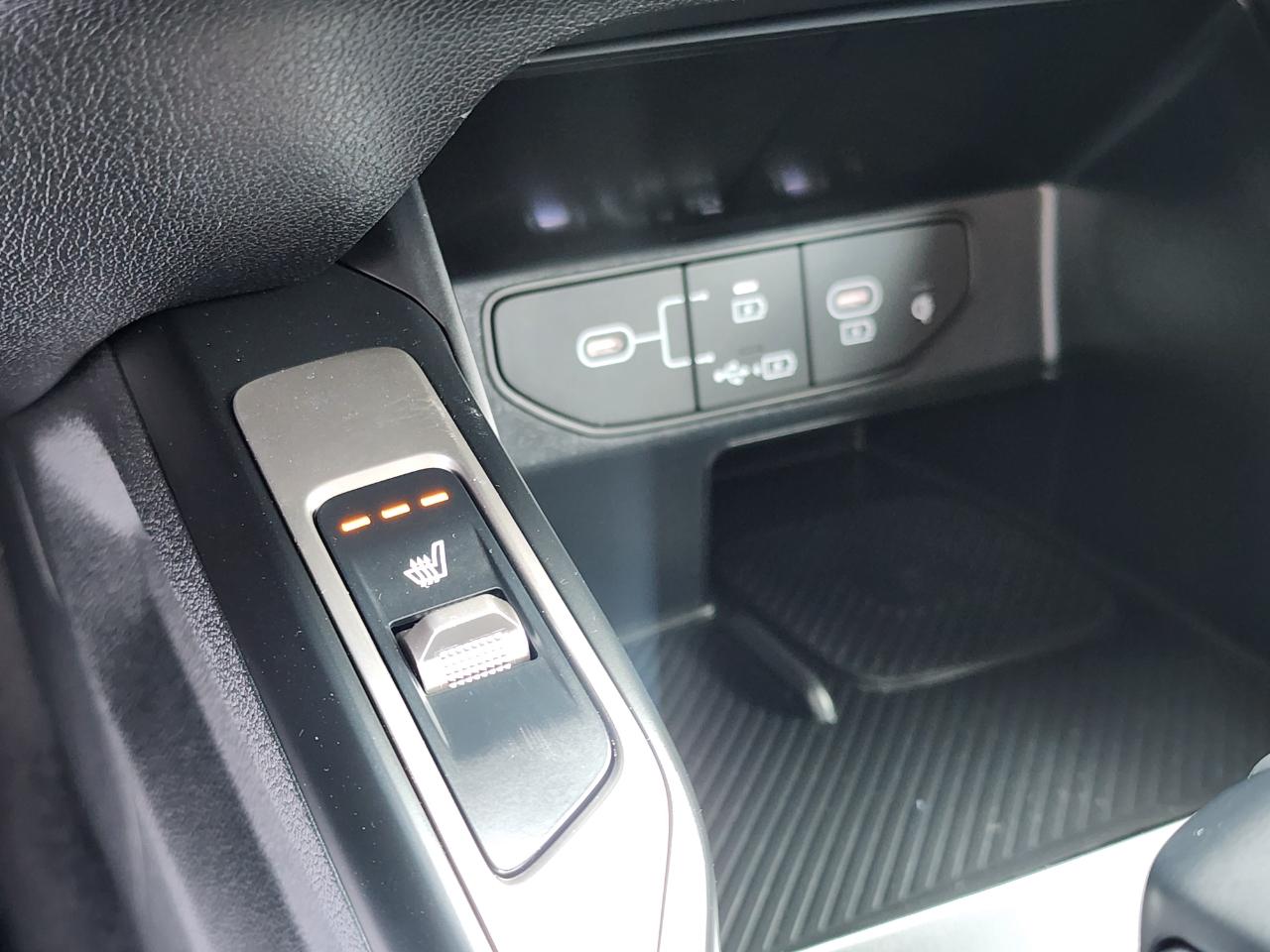 Kia Sorento X-Line EX AWD 2025