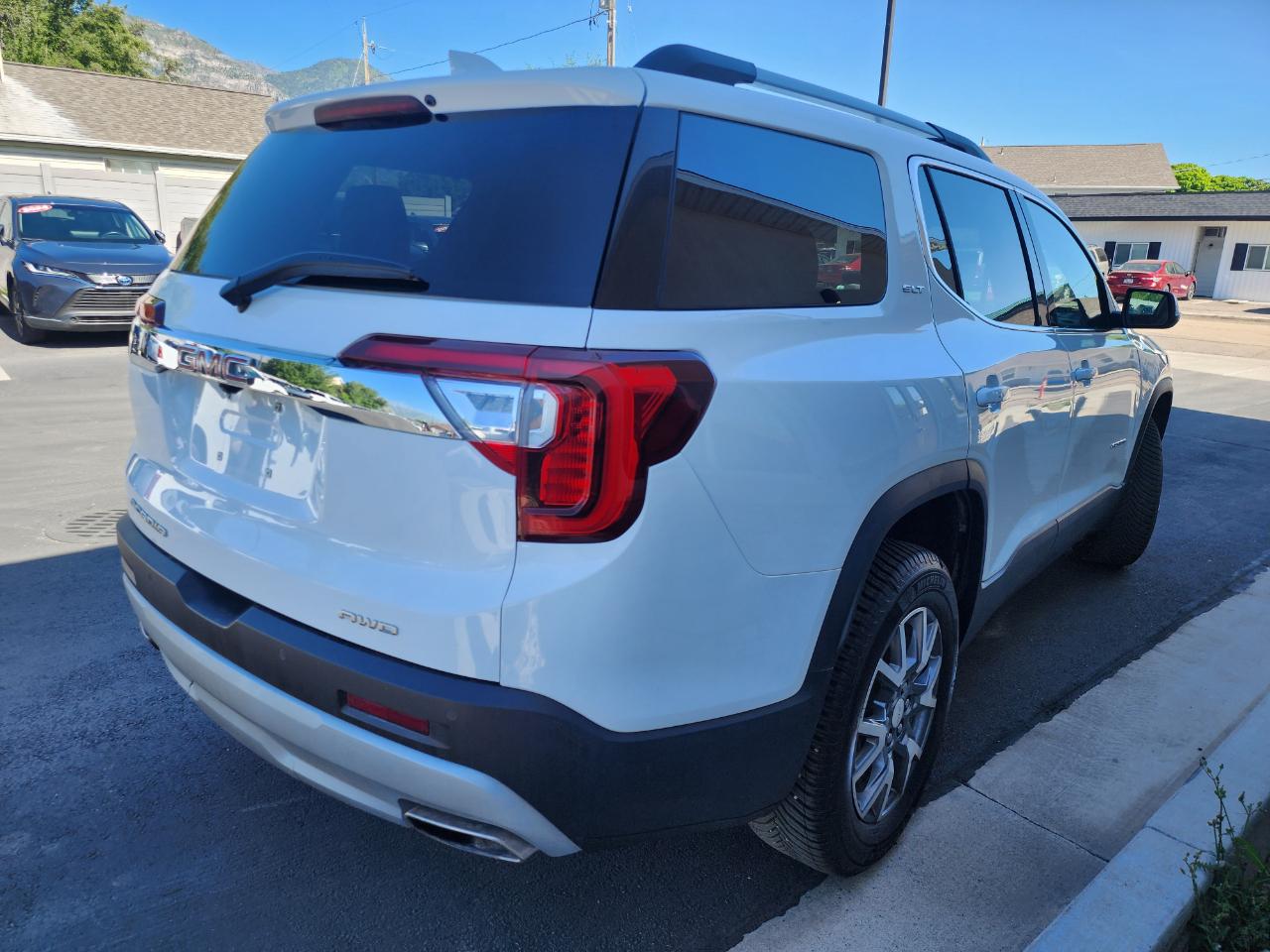 GMC Acadia SLT AWD 2023