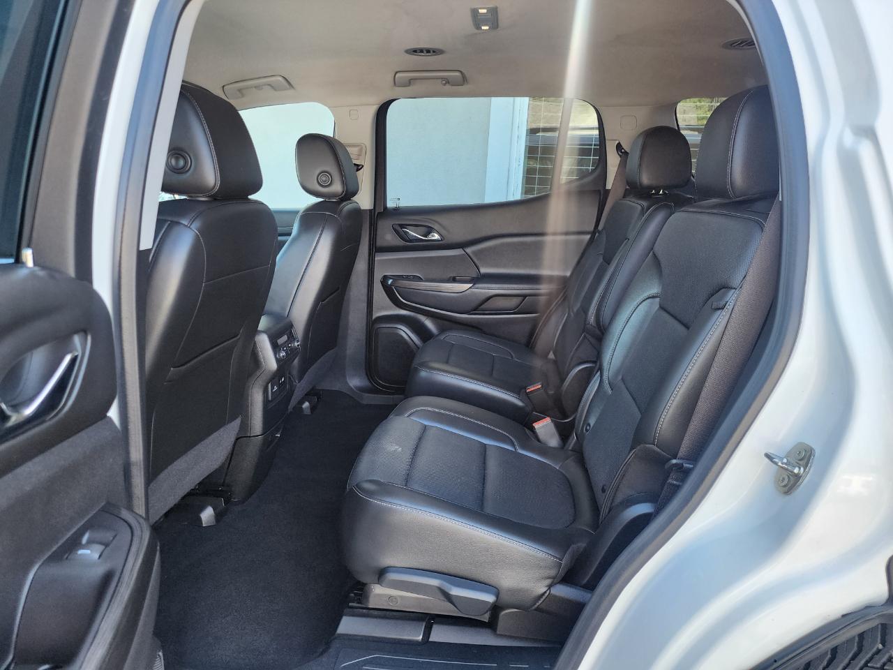 GMC Acadia SLT AWD 2023