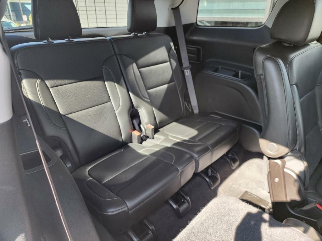 GMC Acadia SLT AWD 2023