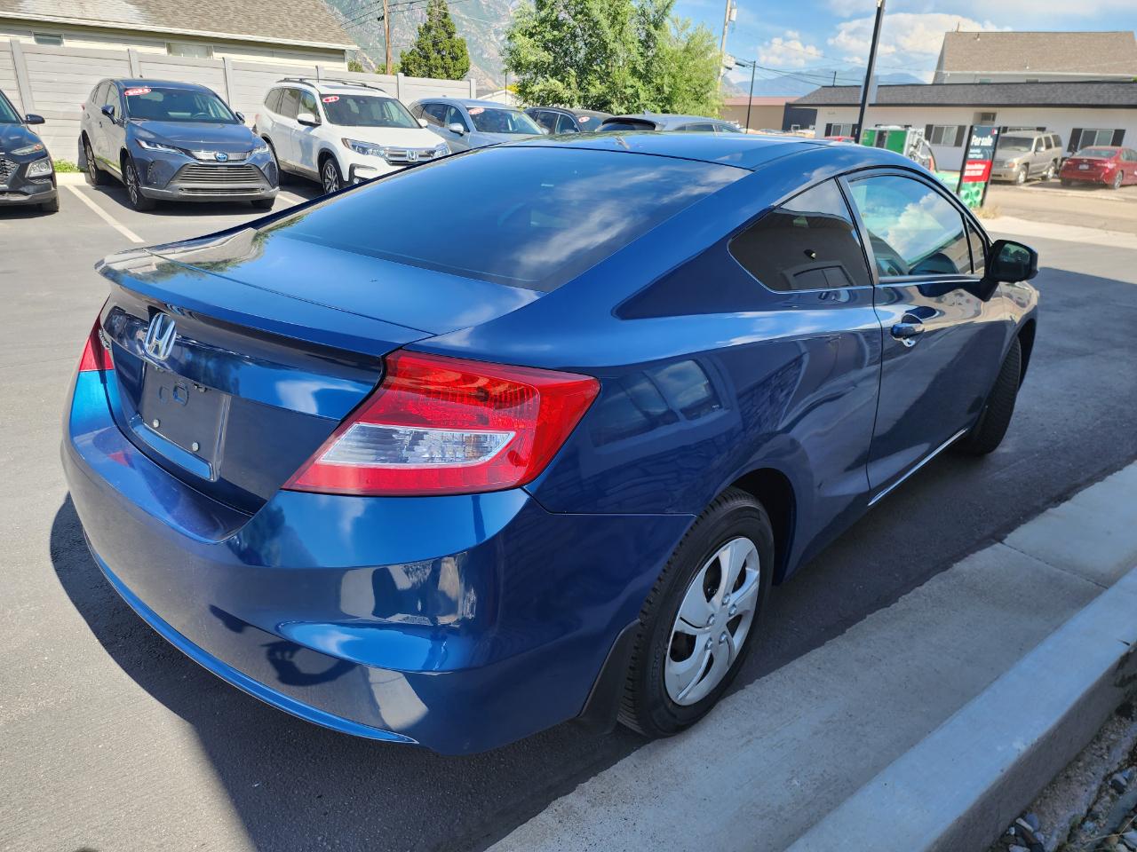 Honda Civic LX Coupe 5-Speed AT 2013