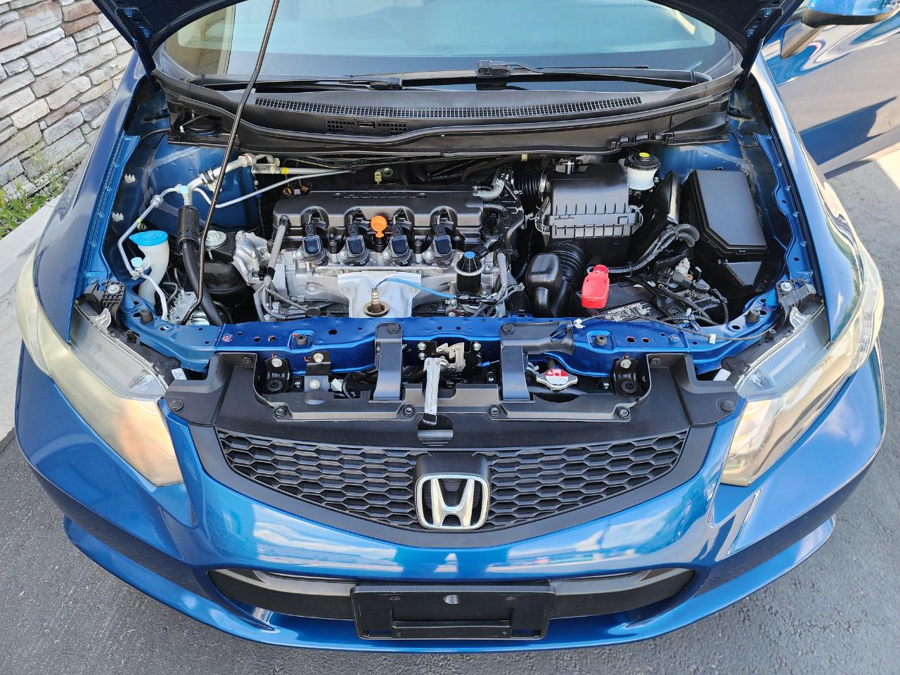 Honda Civic LX Coupe 5-Speed AT 2013