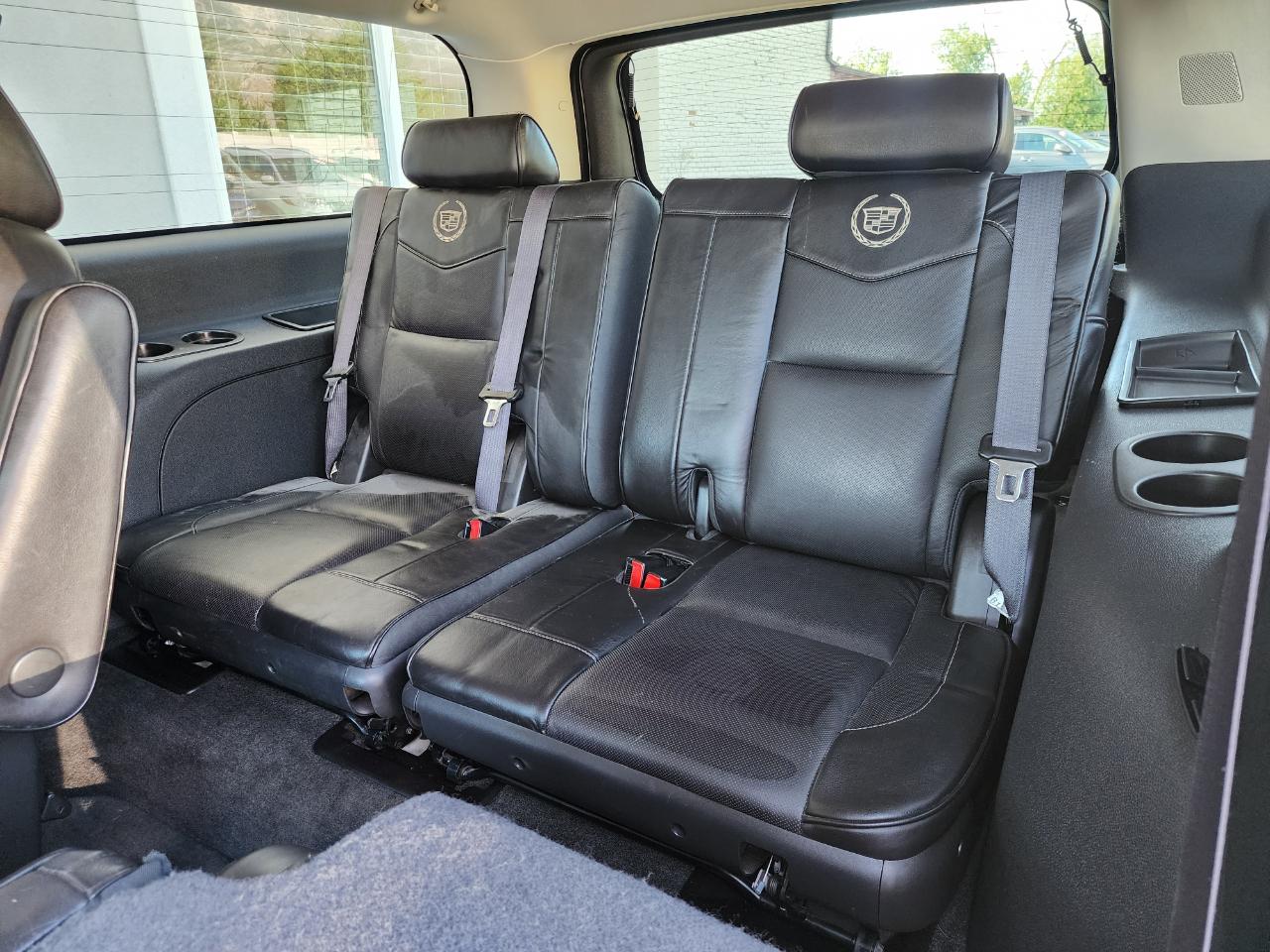 Cadillac Escalade ESV AWD Platinum 2014