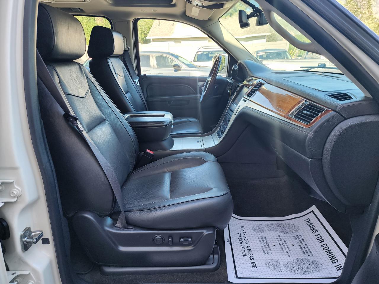 Cadillac Escalade ESV AWD Platinum 2014