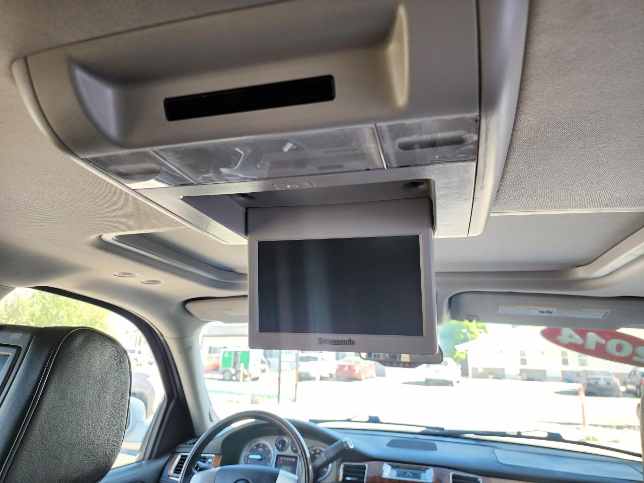 Cadillac Escalade ESV AWD Platinum 2014
