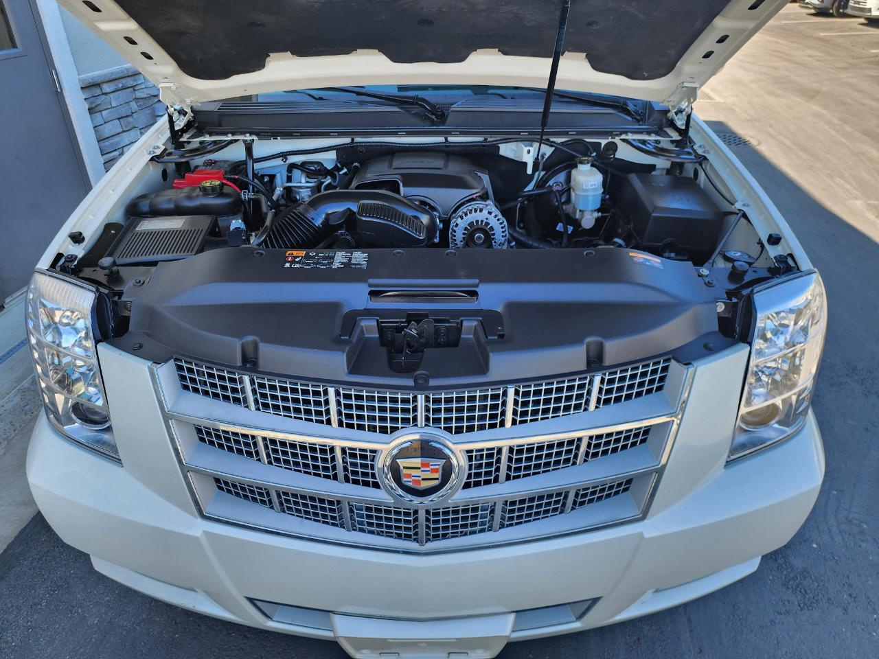 Cadillac Escalade ESV AWD Platinum 2014