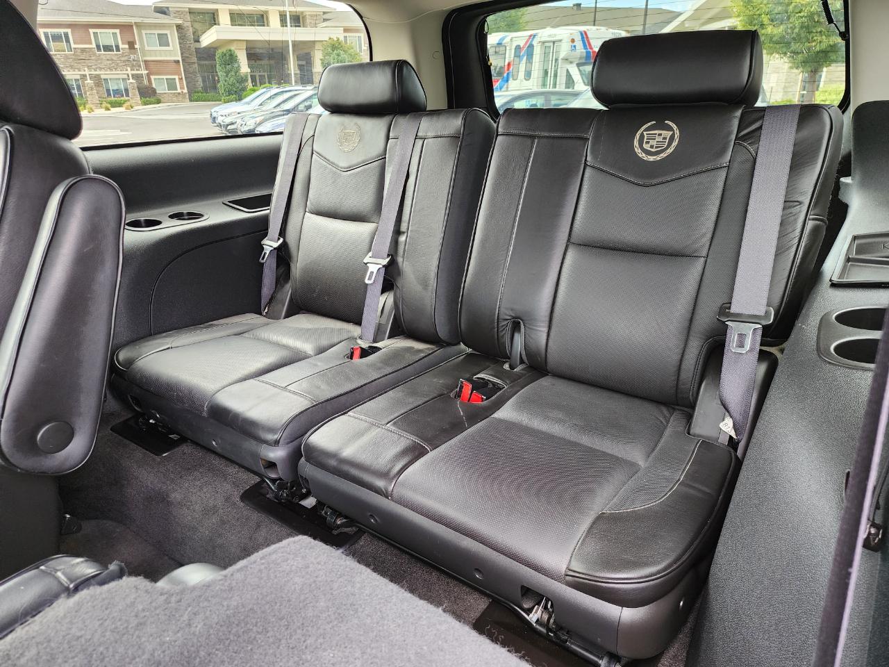 Cadillac Escalade ESV AWD Platinum 2014