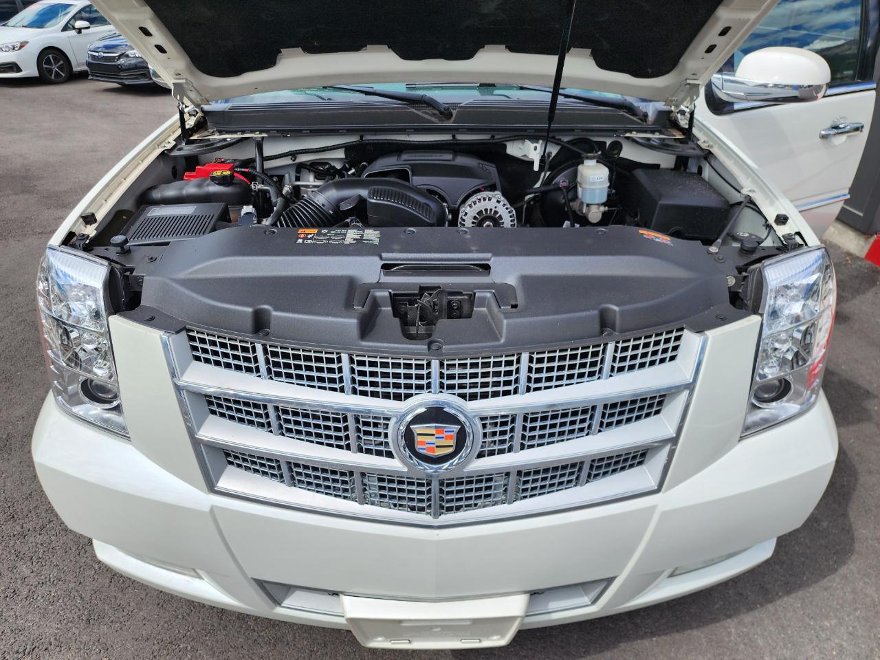 Cadillac Escalade ESV AWD Platinum 2014