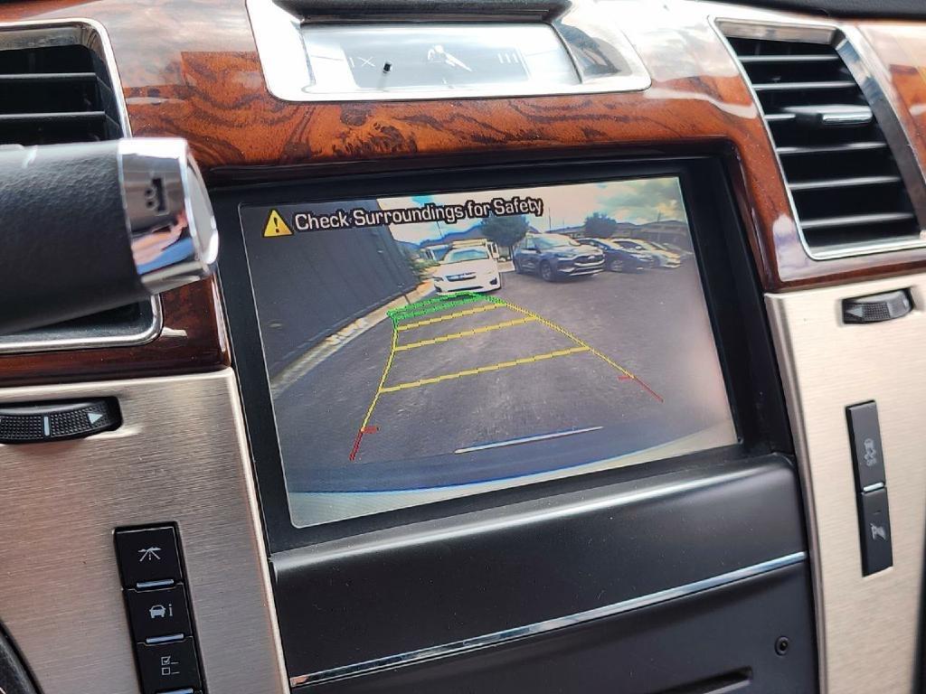 Cadillac Escalade ESV AWD Platinum 2014