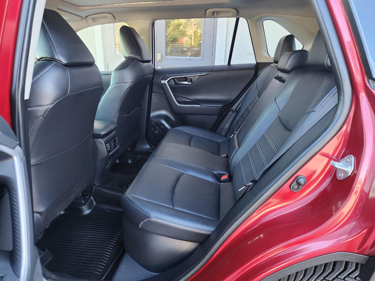 Toyota RAV4 Hybrid Limited 2020