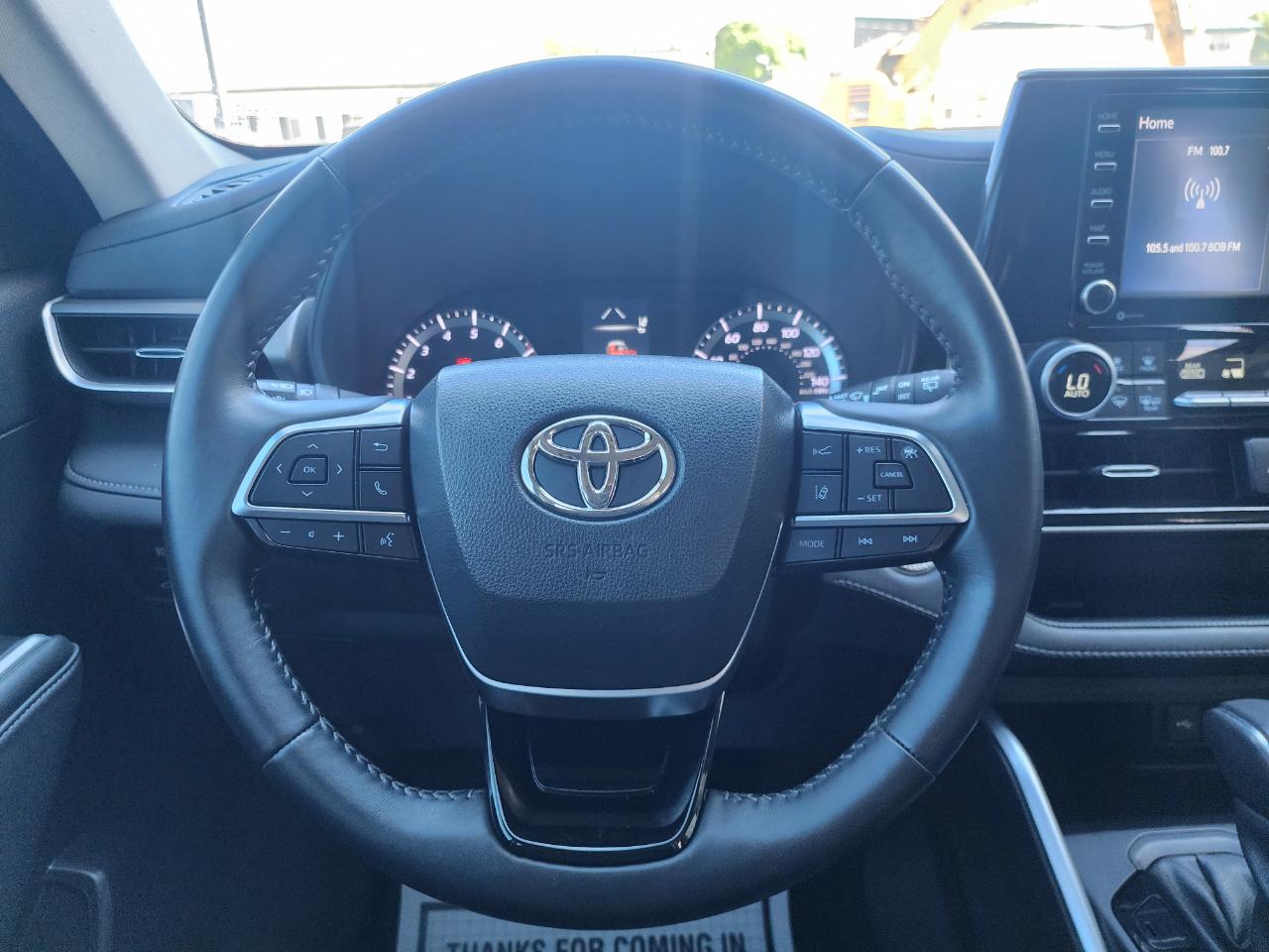 Toyota Highlander LE AWD V6 2021