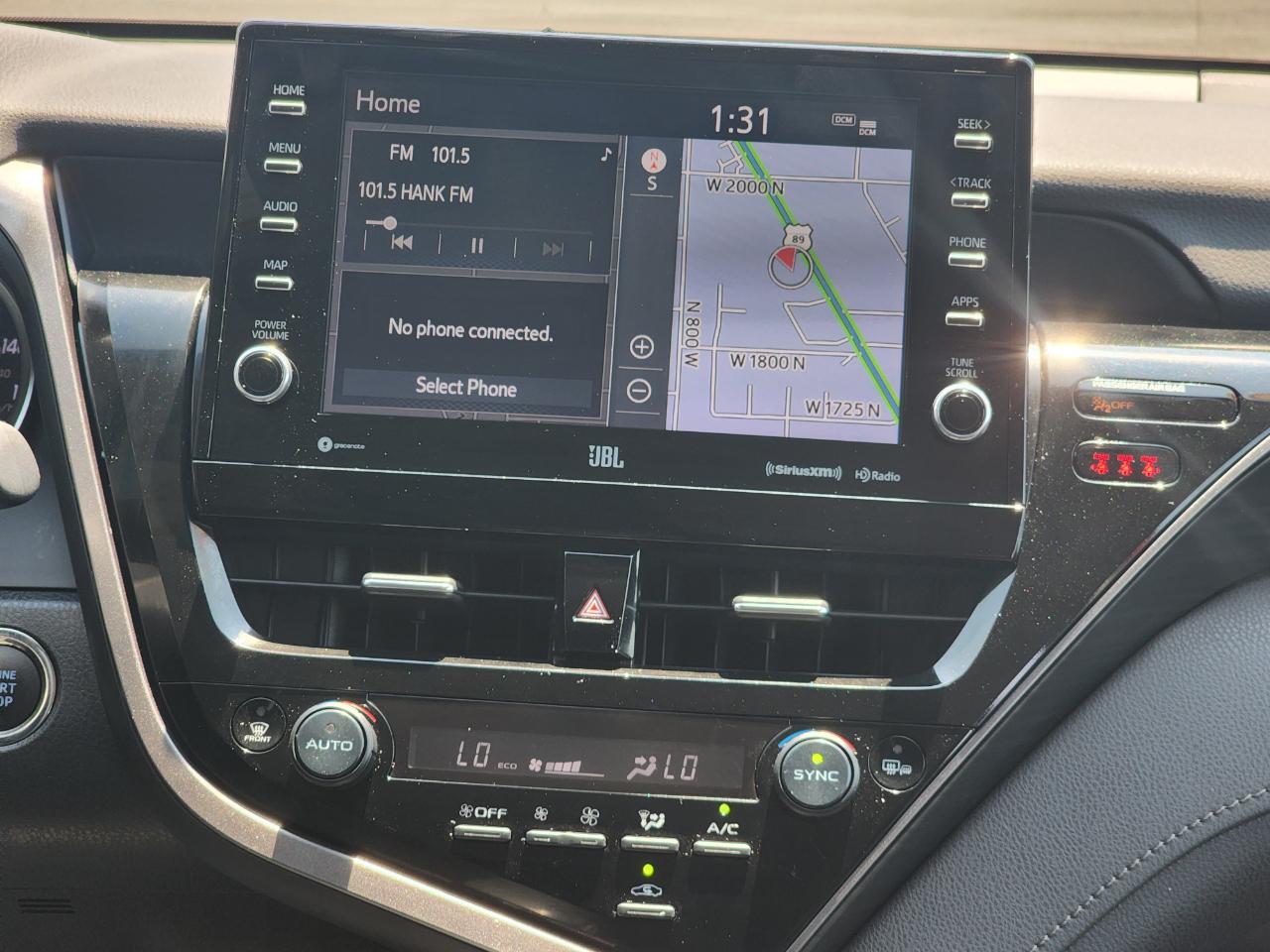 Toyota Camry XLE AWD 2021
