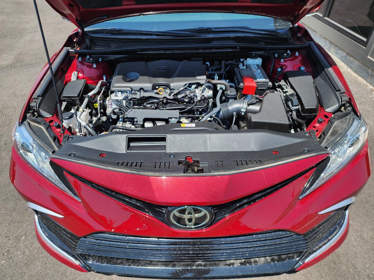 Toyota Camry XLE AWD 2021