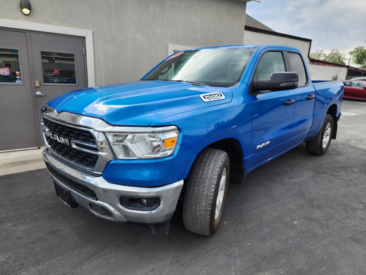 RAM 1500 Big Horn Quad Cab 4WD 2023