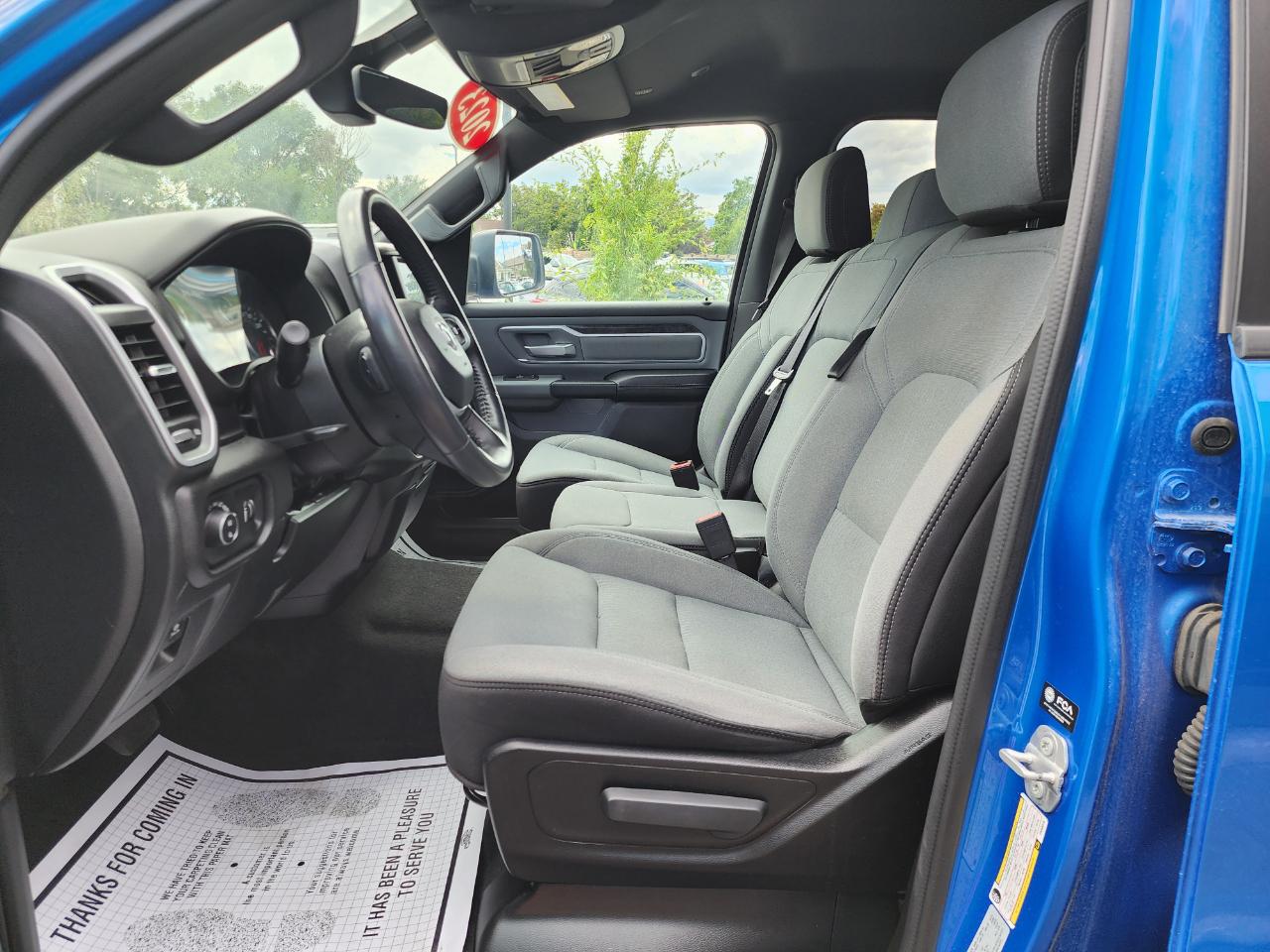 RAM 1500 Big Horn Quad Cab 4WD 2023